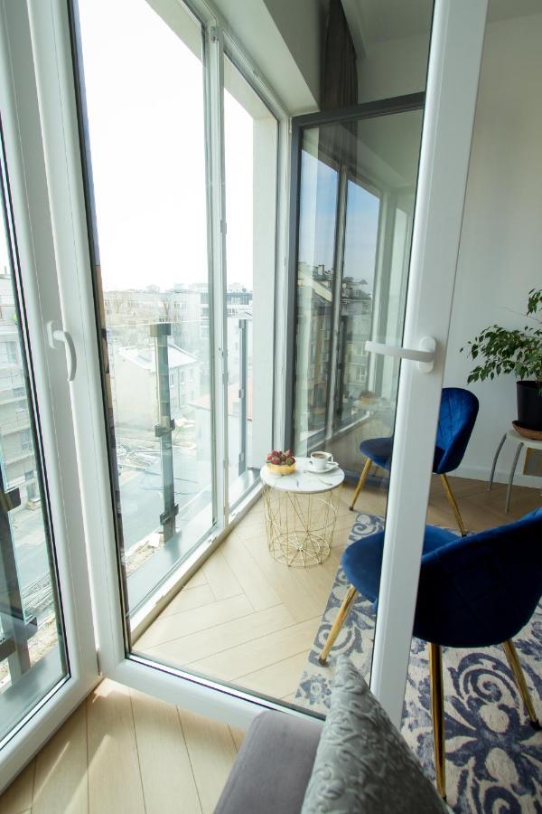Nowy Apartment Przy Placu Szembeka Warsaw Exterior photo
