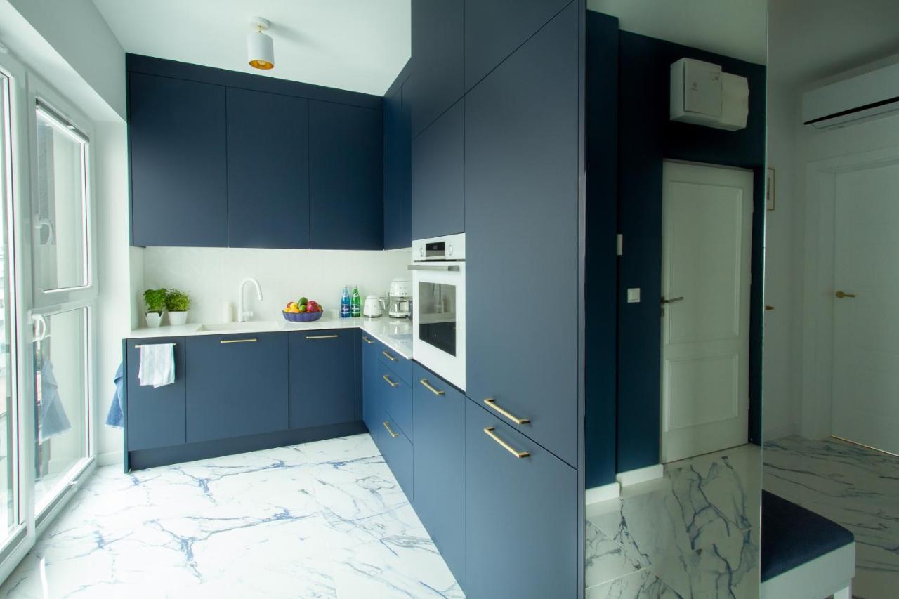 Nowy Apartment Przy Placu Szembeka Warsaw Exterior photo